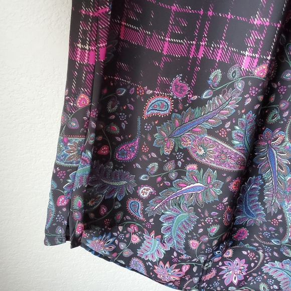 NEW plaid and paisley blouse - Picture 4 of 10